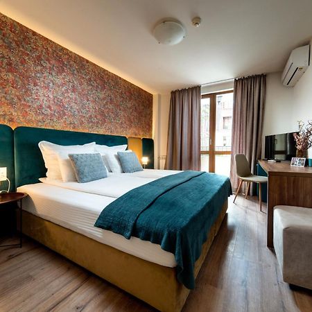 Park Hotel Kaylaka Pleven Esterno foto